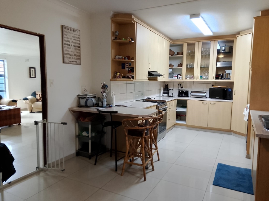 4 Bedroom Property for Sale in Richmond Estate Western Cape